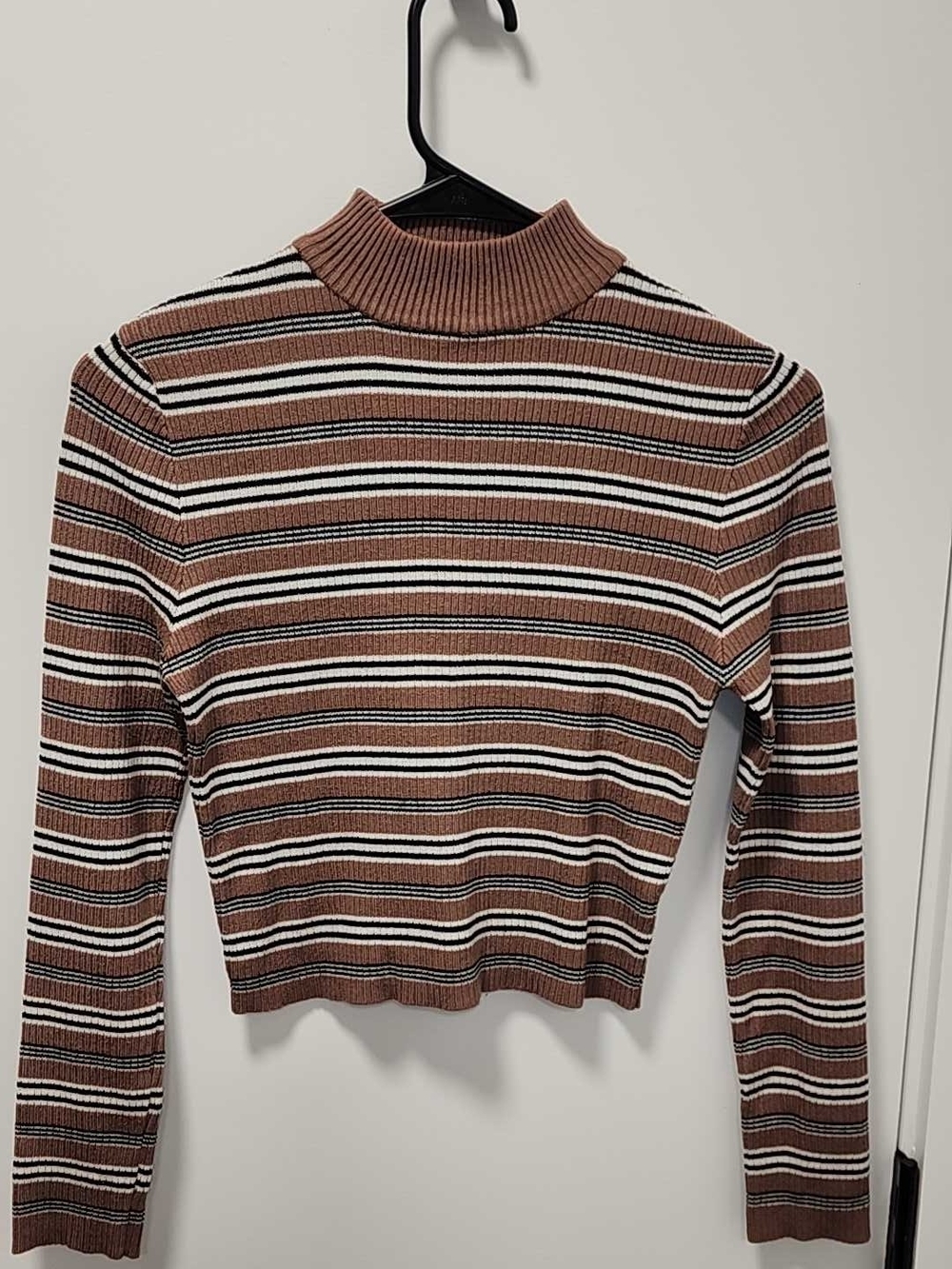 Active USA Striped Ribbed Mock Neck Sweater in Brown, Black & White